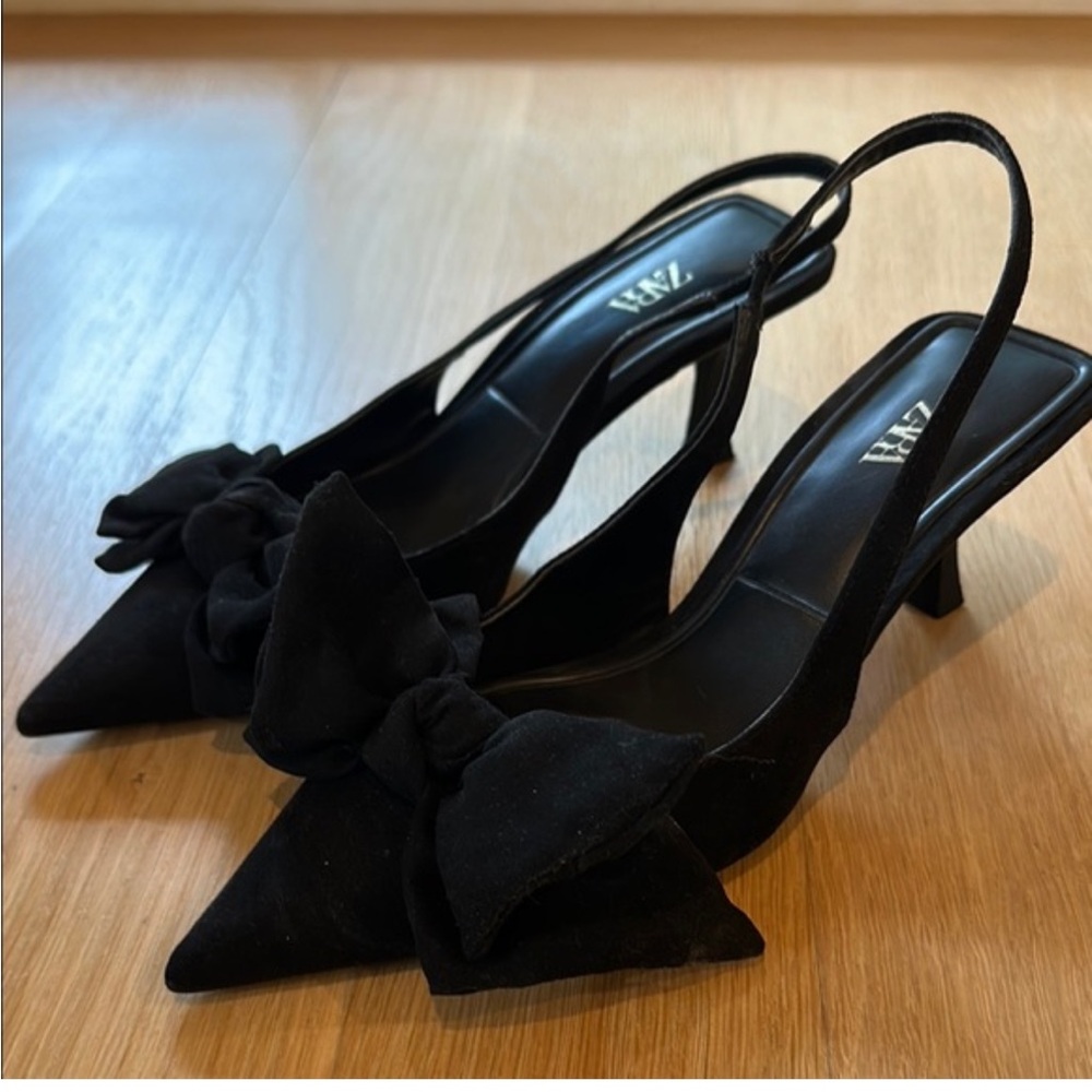 Zara Black Pointed Bow Slingback Heels